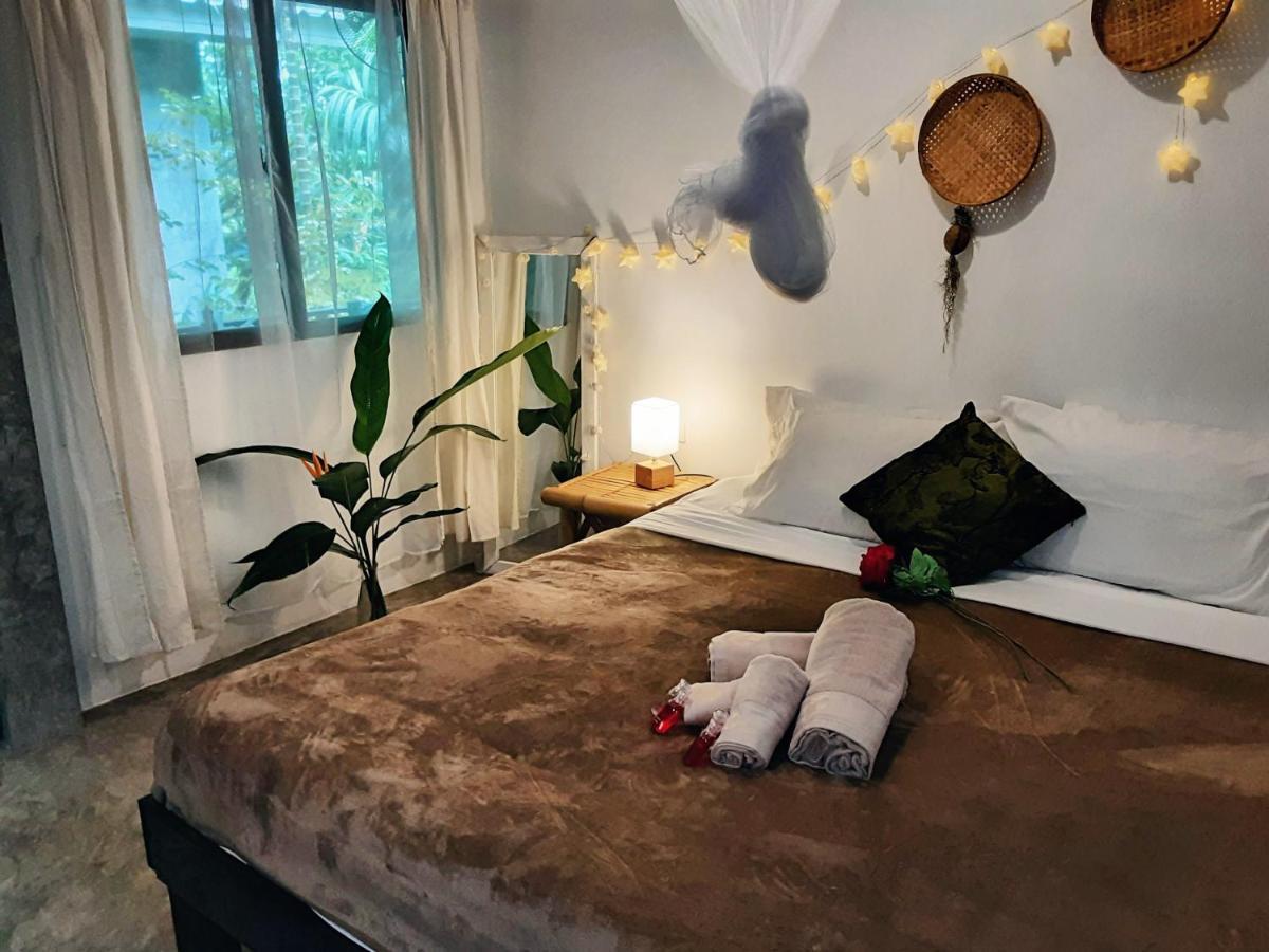 Feel Home No 3 Private House 2Br Hinkong Εξωτερικό φωτογραφία